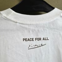 ユニクロのチャリティーTシャツ