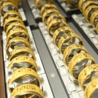 結婚に「本物の金」は不要になった？　変わる中国の結婚スタイル