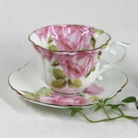 ピンクのバラのカップソーサー　#陶器 #カップソーサー #バラ #ピンク