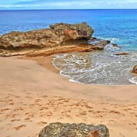 オアフ島・西海岸の「マクア・ビーチ」にて