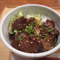【百菜】七穀うどんとミニステーキ丼セット。
