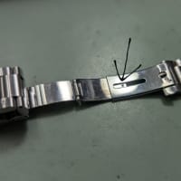 オメガ　中留のネジ