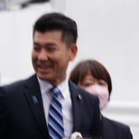 泉健太立憲民主党代表、小沢一郎氏を批判「新代表に賭けることの繰り返しで総選挙に勝てるのか」