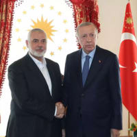 エルドアン大統領がハマスの指導者とイスタンブルで会談