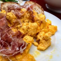 ブヴェット東京で昼ごはん