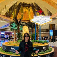 松本孝弘さん♪I'm in ラスベガス!Welcome to the Hotel California. #Takmatsumoto #Bz #Eagles #Lasvegas
