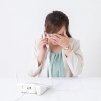 入院拒否は親へのサイン、女子高生の家庭内暴力–JECセンター