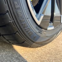 オーラNISMOタイヤ交換