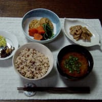 今日のご飯　～土鍋で炊いた純粋玄米、赤米入りで。