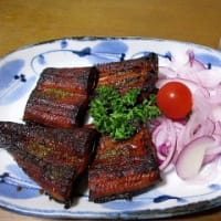 土手の草刈りを（自走式草刈り機にて）