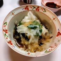 いつもの小料理屋は賑やかで
