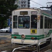 JR熊本駅前で市電に乗る　懐かしの熊本市電1350系電車　路面電車は楽しい('◇')ゞ