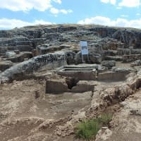 ペルシャからアナトリアへ　⑧　世界遺産ネムルート山