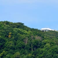 2025.07.13(日)AM06:13の藻岩山・平和祈念塔・手稲山・三角山・円山