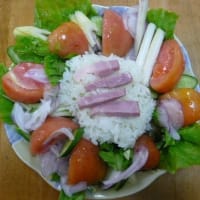おばさんの料理教室　ライスサラダ😀