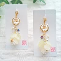 創作ノート《イヤリング／着せ替えチャーム【月満ちる 華ひらく】》