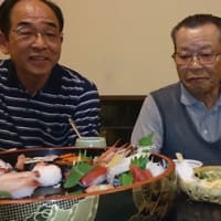 十日町ソフトボール愛好会ゴジラバット納め