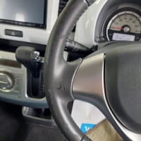 ハスラーの表皮剥がれまくりステアリングのリペア