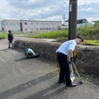 除草作業（本社）