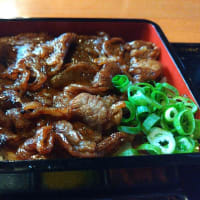 伊勢志摩（９２）豚捨：伊勢牛重
