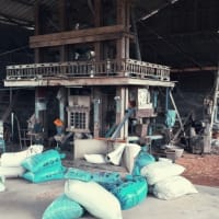 北タイ　村の精米場