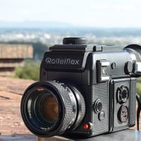 ローライフレックスＳＬ２０００Ｆ プラナー５０ｍｍＦ１．８ - よかよか写真＆カメラ