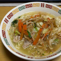 今月はショボいぞ。6月の麺アルバム。