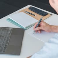 永遠の課題。仕事中で眠らないたいためにやること
