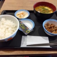 牛丼屋のめしはイマイチ