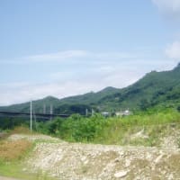 鈴木宗男,訪露で維新除名!?&A大会女子サッカー,北朝鮮に4－1と圧勝,喜び組も&嵐二宮,大野君と遭遇,新会社との契約は?&2016夏後半,北信越旅行,我妻線で高崎から草津・&旭川イジメ