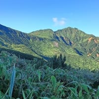 富良野岳登頂疲れた