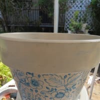 リメイク鉢と今日の庭