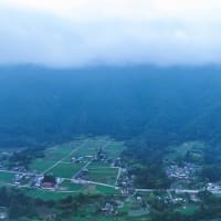令和７年度　村政懇談会　（子育て世帯及びWeb対応）＆高津屋森林公園上空の風景