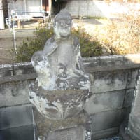 館林市上赤生田町・観音堂の青面金剛像
