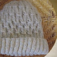 縄編み柄帽子