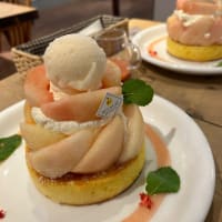 桃とアールグレイのパンケーキ