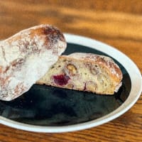 さくらベーカリーの リュスティックプレーン