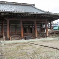 当地のお盆は7月、「お墓参り」済ませました。