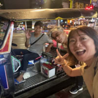ワインの試飲会へ。