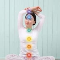 内側から整える「腸とへそヒーリング瞑想」で、心と身体のめぐりを感じてみませんか？