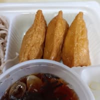 又もや昼飯はコンビニのざるそば！