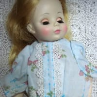 マダムアレクサンダーのアンちゃんのドレス作り～♪③