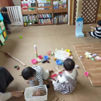 自由遊びとベビーマッサージ