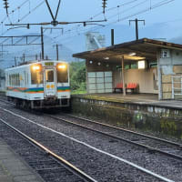 肥薩おれんじ鉄道湯浦駅にて　１番列車