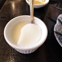 |M3406|巣鴨地蔵通りの庚申塚交差点手前『清緑園』にお邪魔。レモンサワー＆クラゲ酢＆トマトと卵の炒めで開始し、海老ワンタン揚げを楽しみ、台湾ラーメン（半炒飯付き）はウンマ～イ＆カッラ～イ！