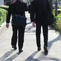 最新HR情報　今週も盛り沢山！◆内定を獲得した後に、「就職活動を終了」した学生が65.1％、「就職活動を継続」した学生が34.9％