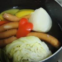 鮪丼＆ソーセージとキャベツのスープ煮＆インスタントラーメン＆鱸のアクアパッツァ