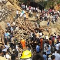 中国の広東省で違法に造られた橋が崩壊して11人死亡
