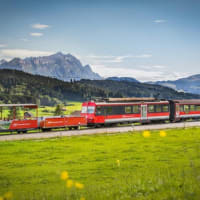スイスの「ワルツ」電車！！