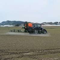 作業時間が1/3に！RTKシステムを活用した超省力的な除草剤散布を実証しました。